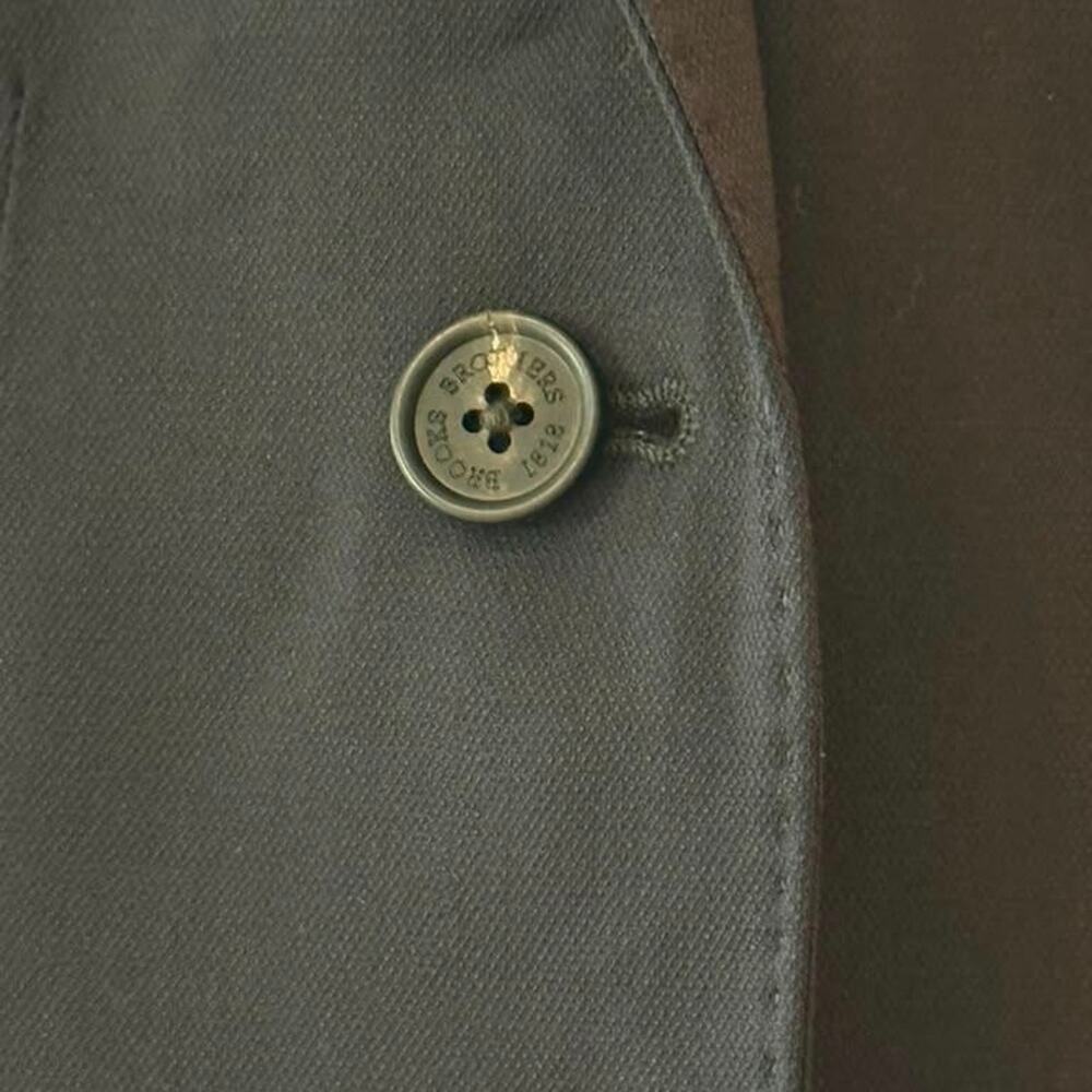 Brooks Brothers Two-Button Single Breasted Classic Tailored Black Blazer Suit 12 - Picture 9 of 12
